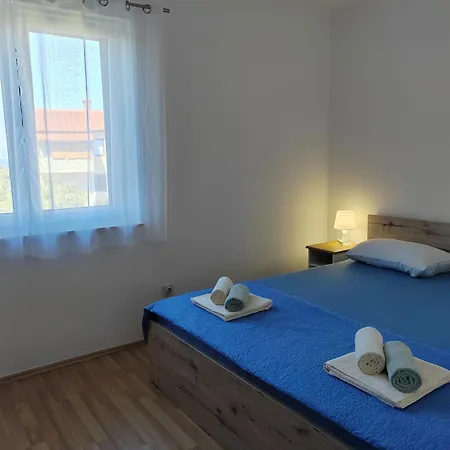 In Apartman *